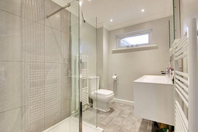 Master Ensuite