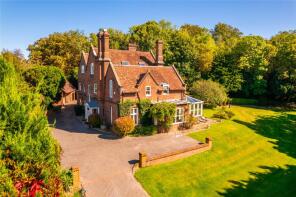 Great Kimble House, Risborough Road, Aylesbury HP17 0XS