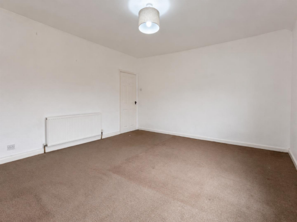 2 bed Terraced for sale Image 5