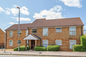 46, Cassis Court, Chigwell Lane, Loughton IG10 3UA