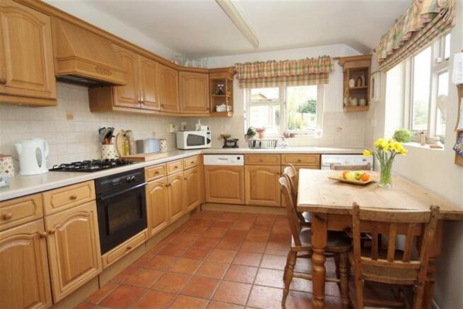 BREAKFAST KITCHEN