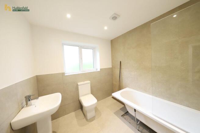 3 bed Detached for sale Image 12