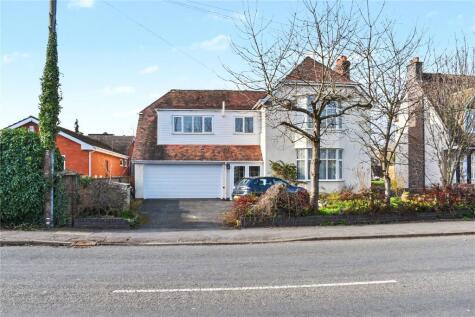 Worcester Road, Droitwich Spa, Worcestershire, WR9