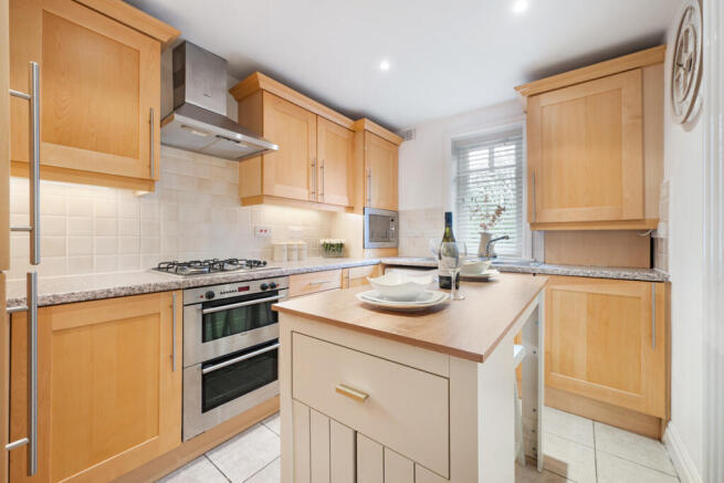 203 Inner Promenade, Lytham St Annes, FY8 photo 2