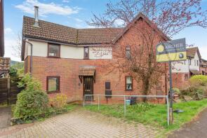 28, Kymin Lea, Wyesham, Monmouth NP25 3TF
