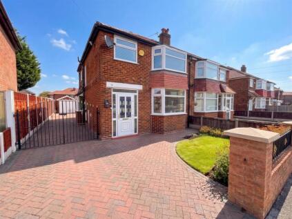 Braemar Drive, Sale
