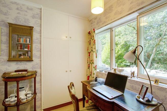 Bedroom 4/study