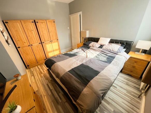 3 bed Semi-Detached for sale Image 10