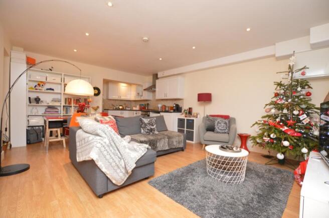 Living Area (V1)