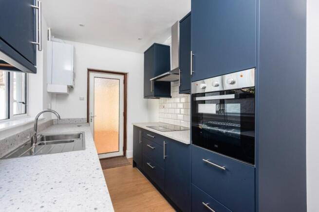 2 bed Terraced for sale Image 5