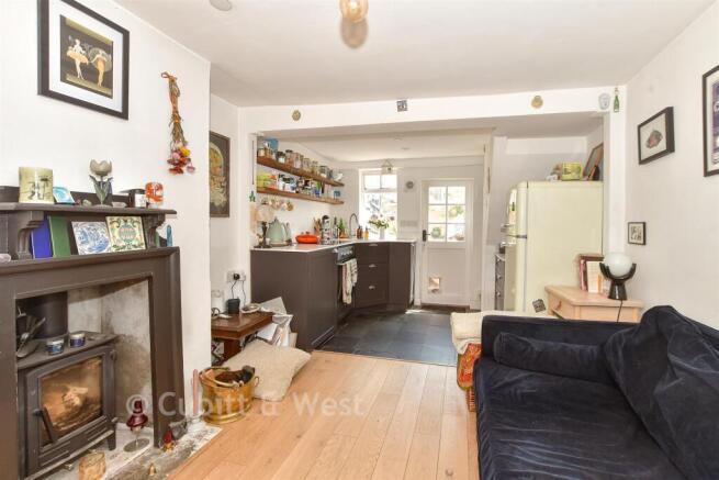 Lounge/ Kitchen/ Diner