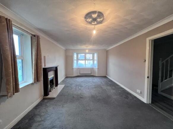 126 Portland lounge.jpg