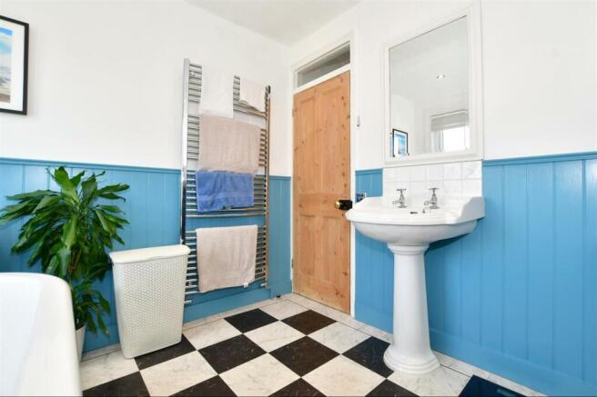 Bathroom 3108