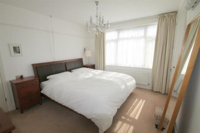 Bed 1 2.JPG
