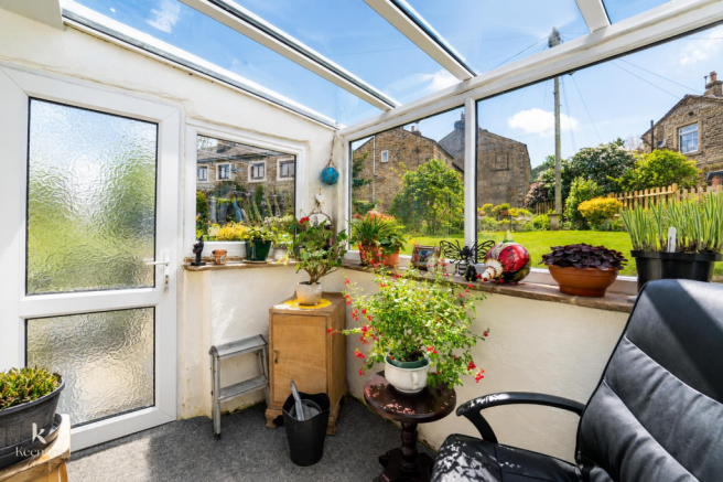 2 bed Cottage for sale Image 5
