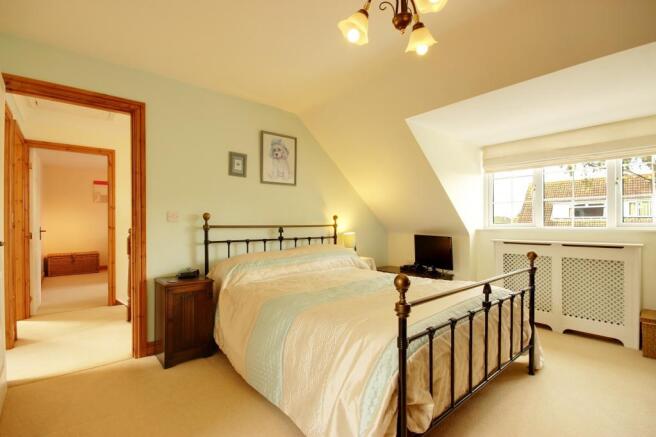Bedroom 1 (Double)