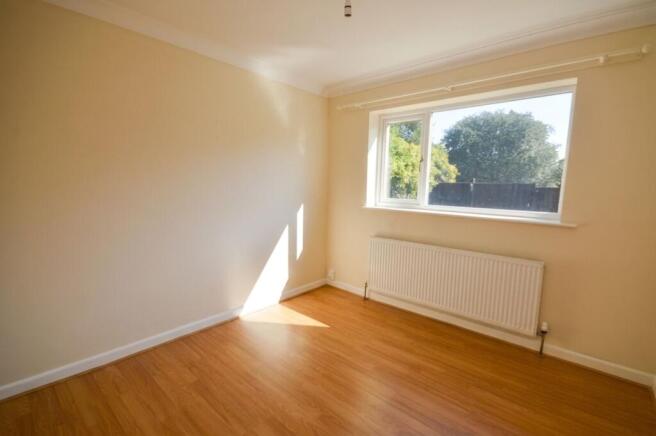 3 bed Detached Bungalow for sale Image 10