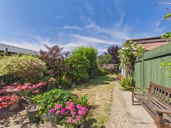 3 bed Semi-Detached for sale Image 5