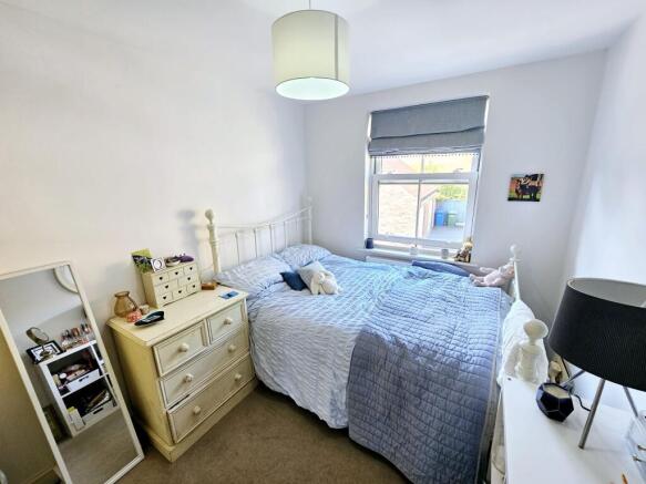4 bed Terraced for sale Image 9