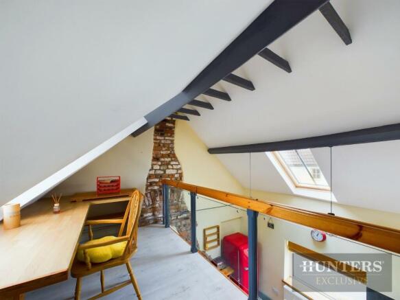 3 bed Detached for sale Image 7