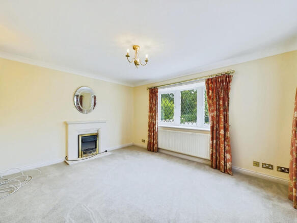 7c31f4a6-listing_616654_0040_d5bfa154