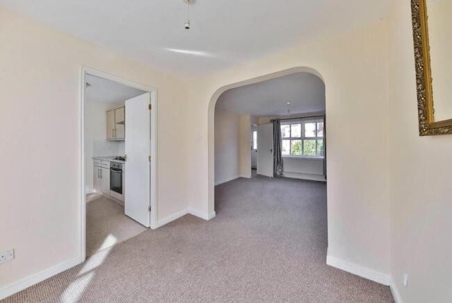 3 bed Detached for sale Image 6