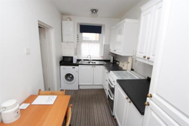 2 bed Terraced for sale Image 6