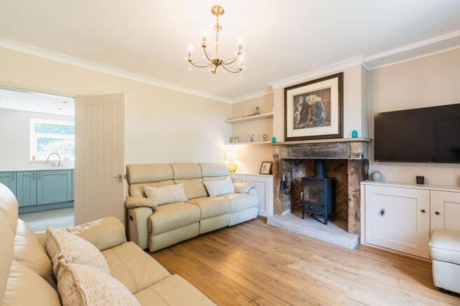 4 bed Detached for sale Image 5