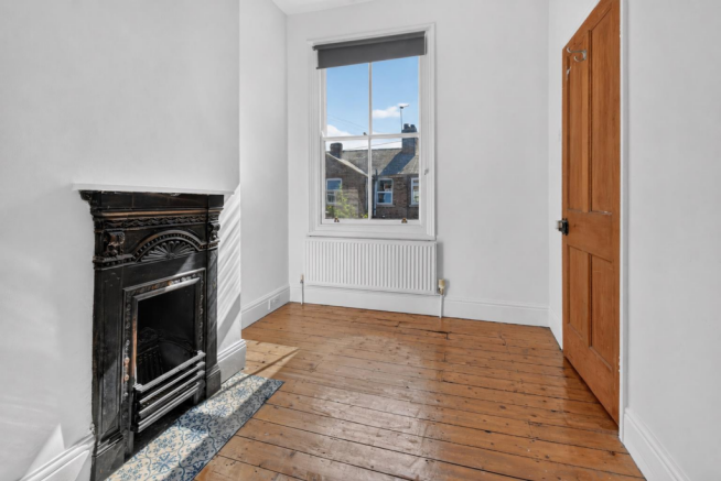 2 bed Terraced for sale Image 11