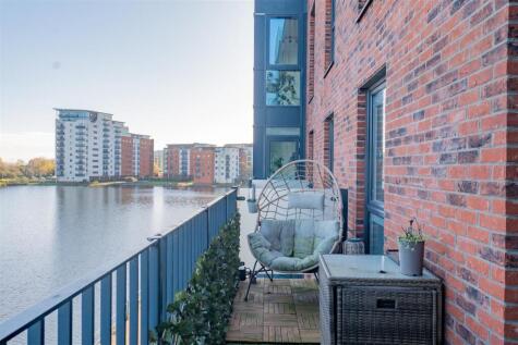 Schooner Wharf, Cardiff