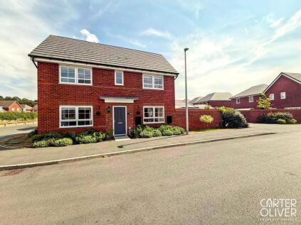 Crimson Close, Rugby, CV22