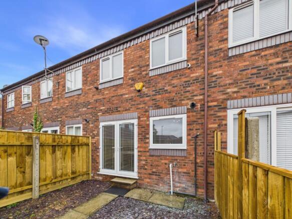 2 bed Terraced for sale Image 9