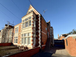 Flat 3, 10, Grove Road, Burnham-on-sea TA8 2HF