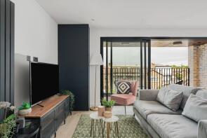 Flat 1, Cleveland House, Clinton Road, Forest Gate, London E7 0HD