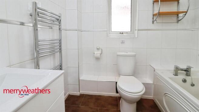 2 bed Detached Bungalow for sale Image 10