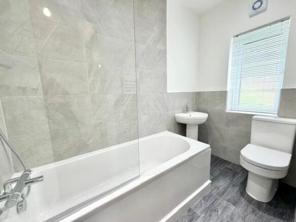 2 bed Terraced for sale Image 10