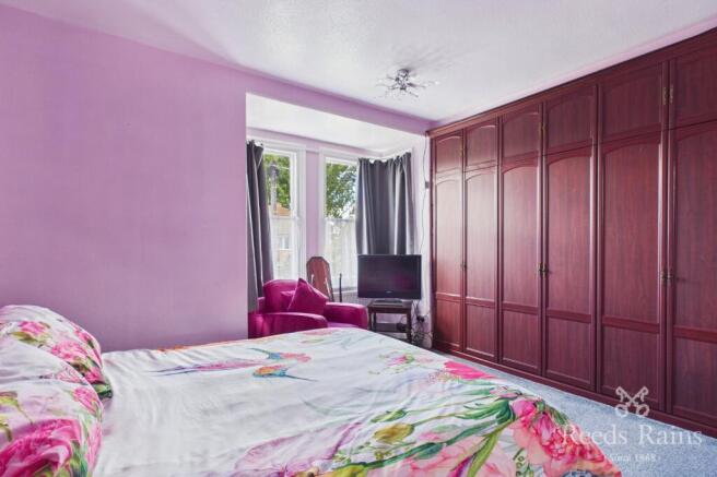 3 bed Terraced for sale Image 7