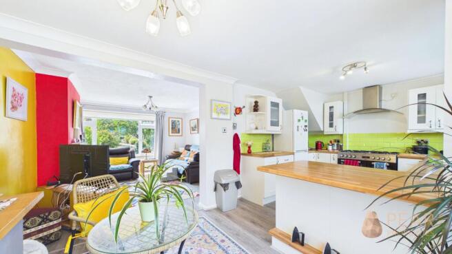 Kitchen / Diner