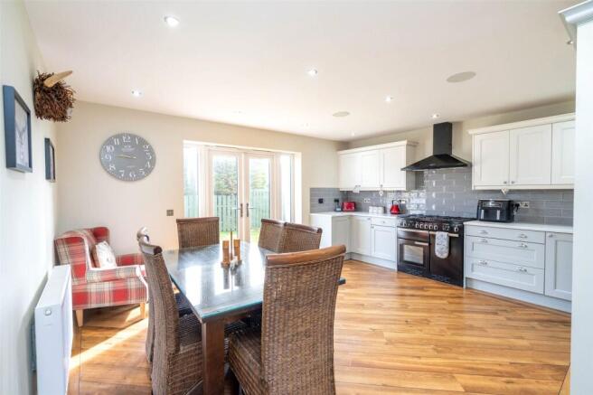 Dining Kitchen