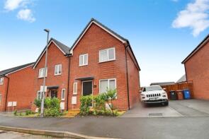 16, Percy Curnock Drive, Burslem, Stoke-on-trent ST6 2FB