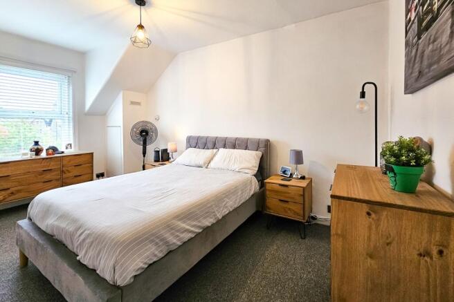 1 bed Flat for sale Image 5