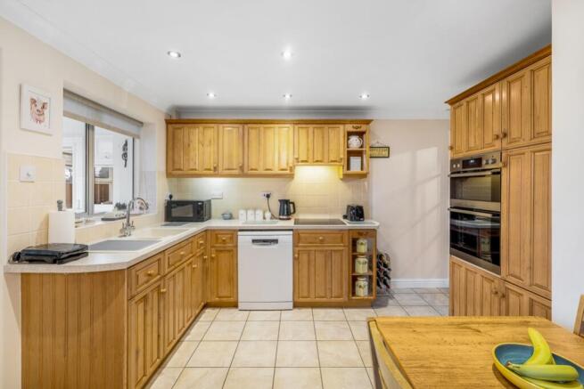 14 Manor Drive (Holbeach)-18