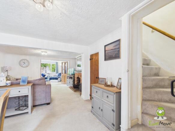 EweMove Estate Agents Basingstoke - Primrose Cotta