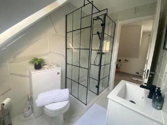 Bedroom 1 En-Suite