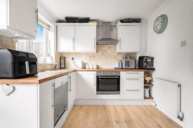 Kingsley Court, Fraddon, St. Columb photo 4