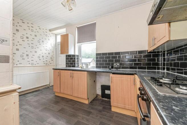 2 bed Terraced for sale Image 7