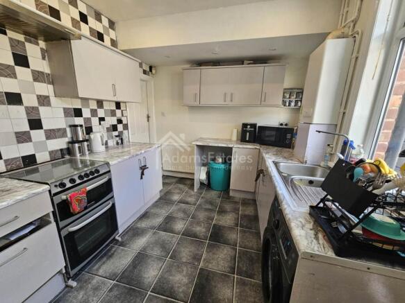 2 bed Terraced for sale Image 5