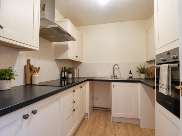 Kitchen - 1.png