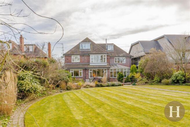 Hadleigh Estate Agents-68.jpg