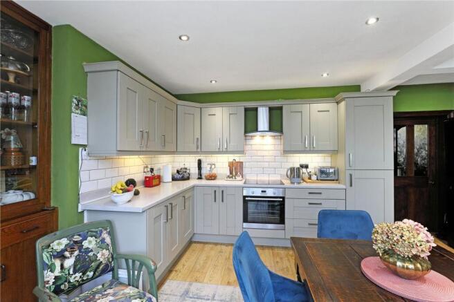2 bed Semi-Detached for sale Image 6